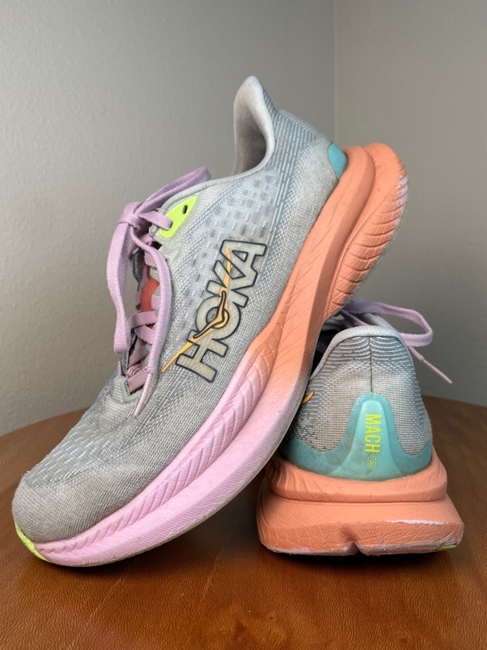 HOKA Mach 6 Gray Peach Purple Blue Women’s Size 7D Wide